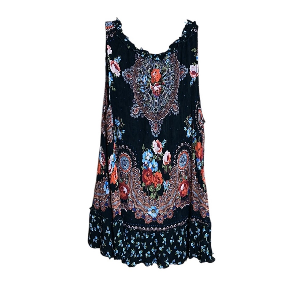 Bila Lightweight Floral Tank with Ties at V-Neck. Ruffled Edge Neck & Ruffle Hem - Picture 3 of 12